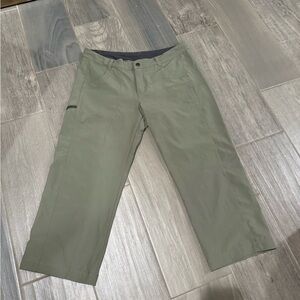 Patagonia Army Green Happy Hike Capris